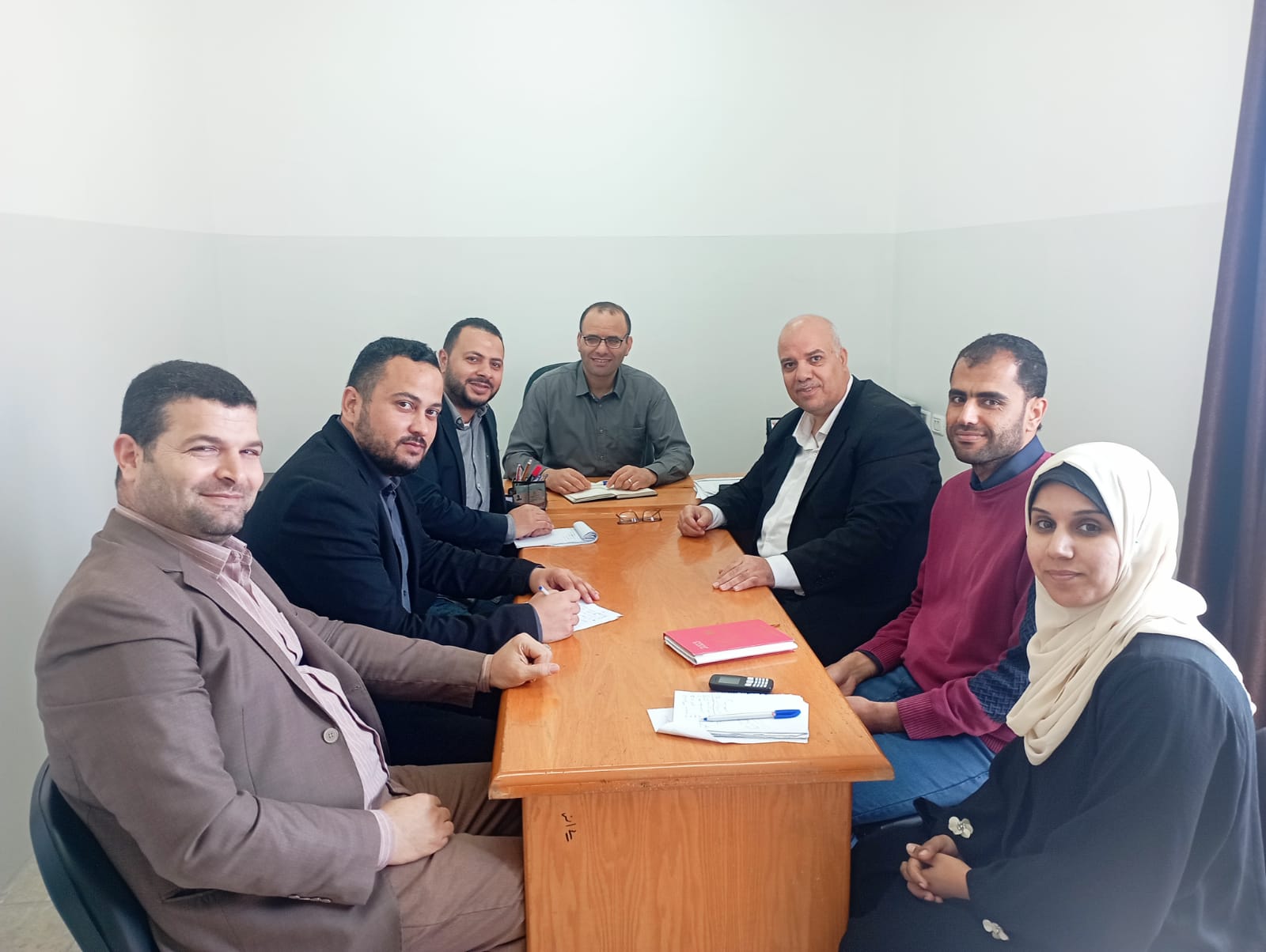للاتفاق على الفعاليات المنوي تنفيذها  وحدة التخطيط والتوعية تعقد اجتماع للتجهيز لفعاليات يوم البيئة العالمي2023.